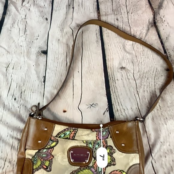 Jaclyn Smith Multicolored Butterfly Design Shoulder Bag - Picture 9 of 10